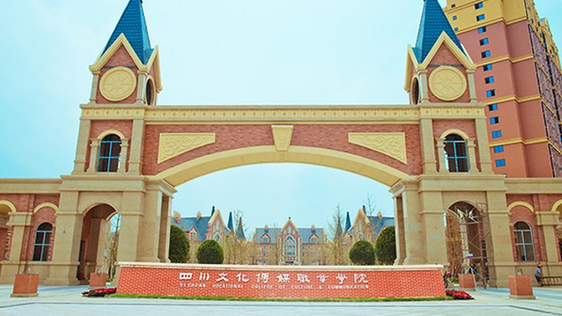 短视频影视制作培训市场前景：机遇与挑战并存
